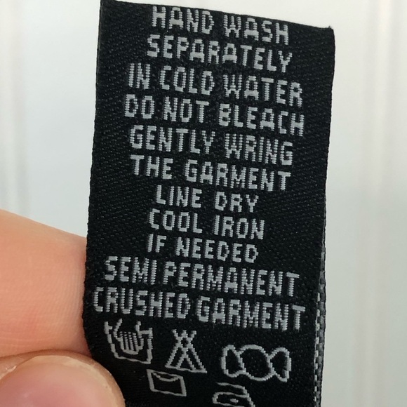 Heart Moon Star Brown and Green Ruffle Sleeve Silk Mai Tie Top - Picture 8 of 10